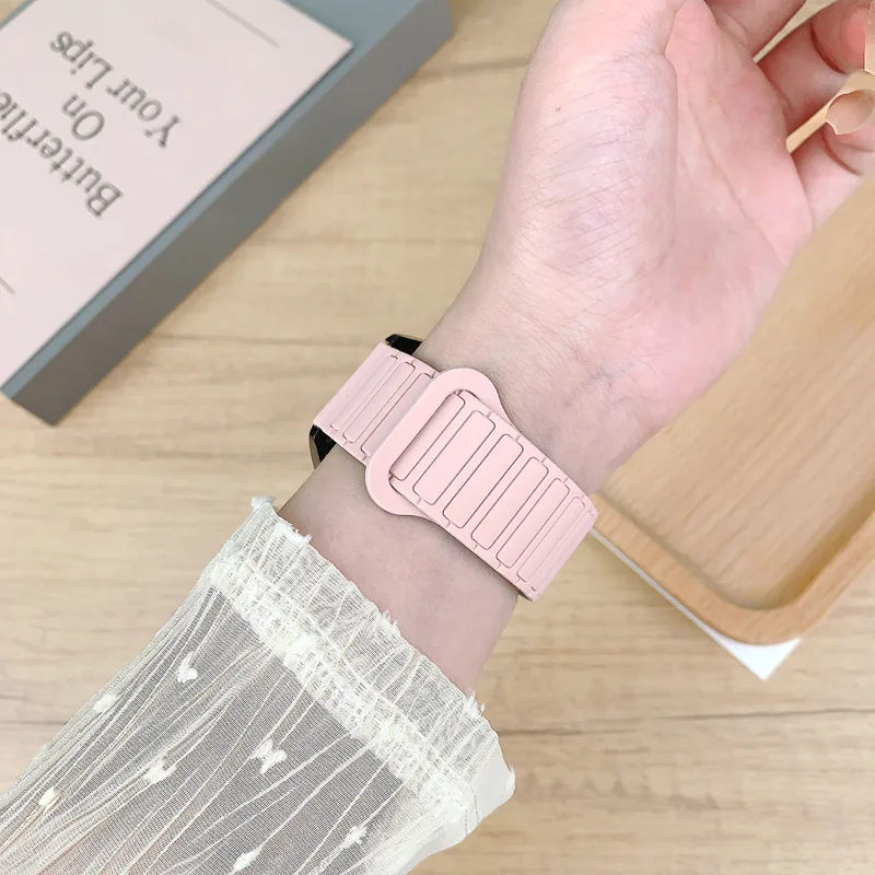 Cinturino Magnetico per Amazfi - Sport Loop Strap recensione e prezzo