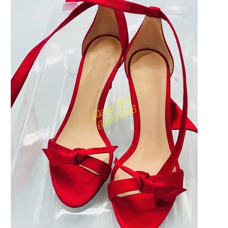 Sandali con tacco a spillo in  - Leather Classic Strap recensione e prezzo