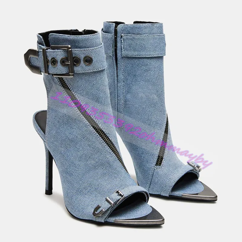Stivali Estivi in Denim Blu a  - Leather Classic Strap recensione e prezzo