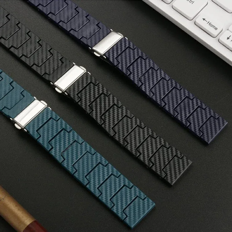Cinturino in fibra di carbonio - Titan Smartwatch Accessories recensione e prezzo