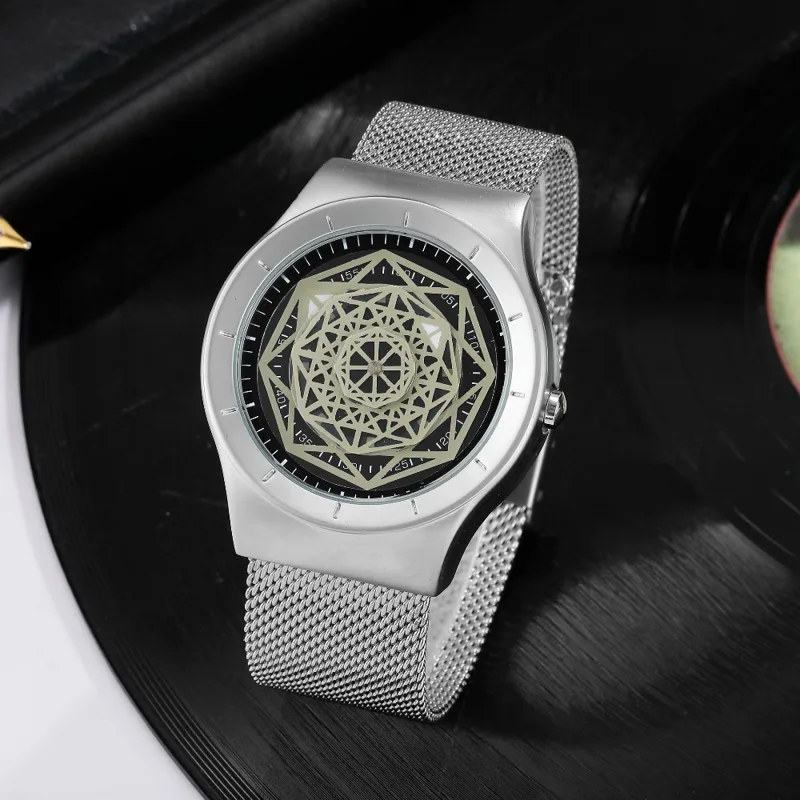Orologi uomo giradischi Fasion - Stainless Mesh Band recensione e prezzo